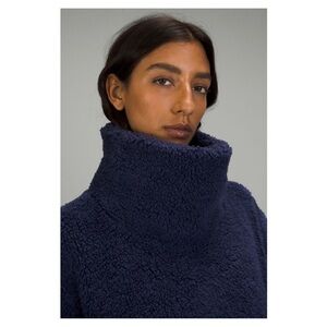 LULULEMON • Warmth Restore Long Pullover in Night Sea